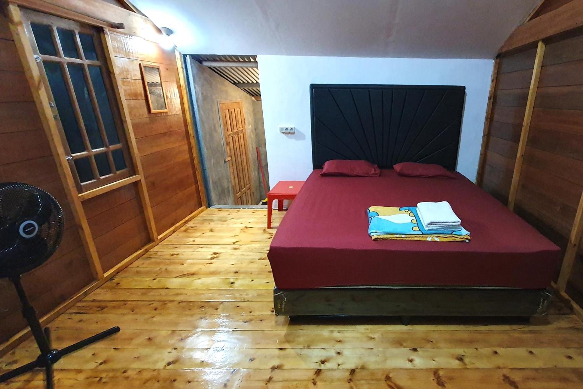 Santi Garden Bungalows Iboih Exterior photo