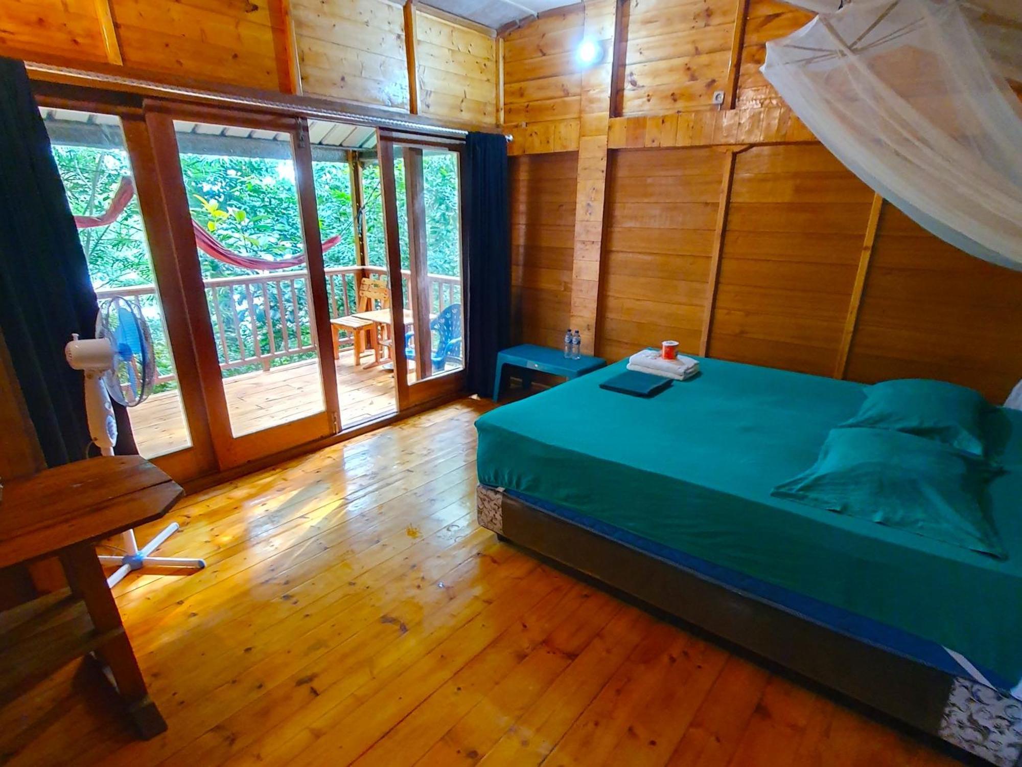Santi Garden Bungalows Iboih Exterior photo